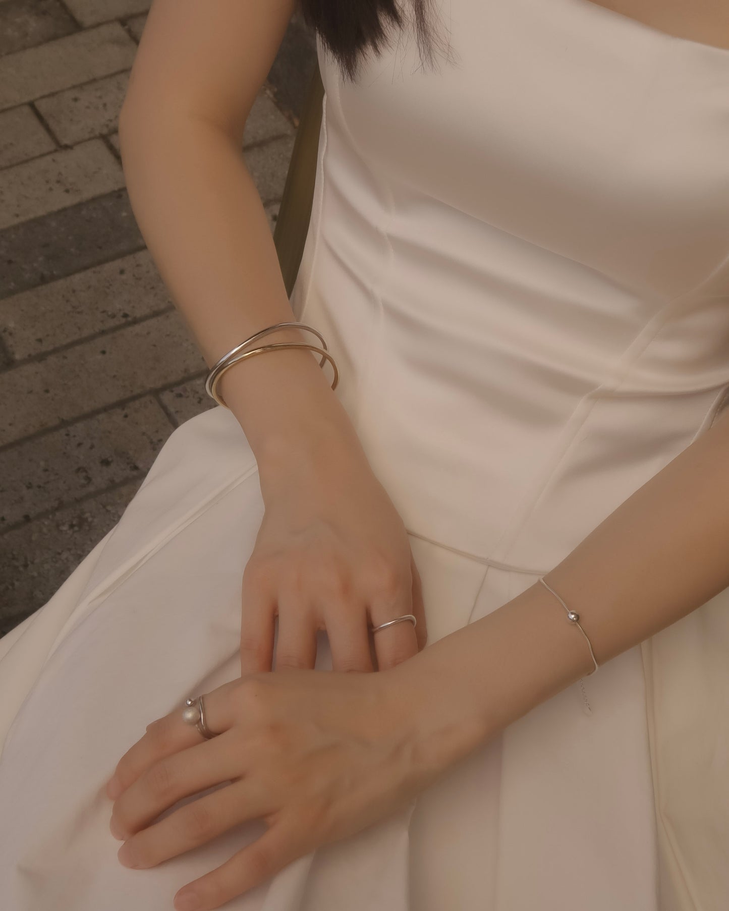 Le Seoul Wave S Bangle