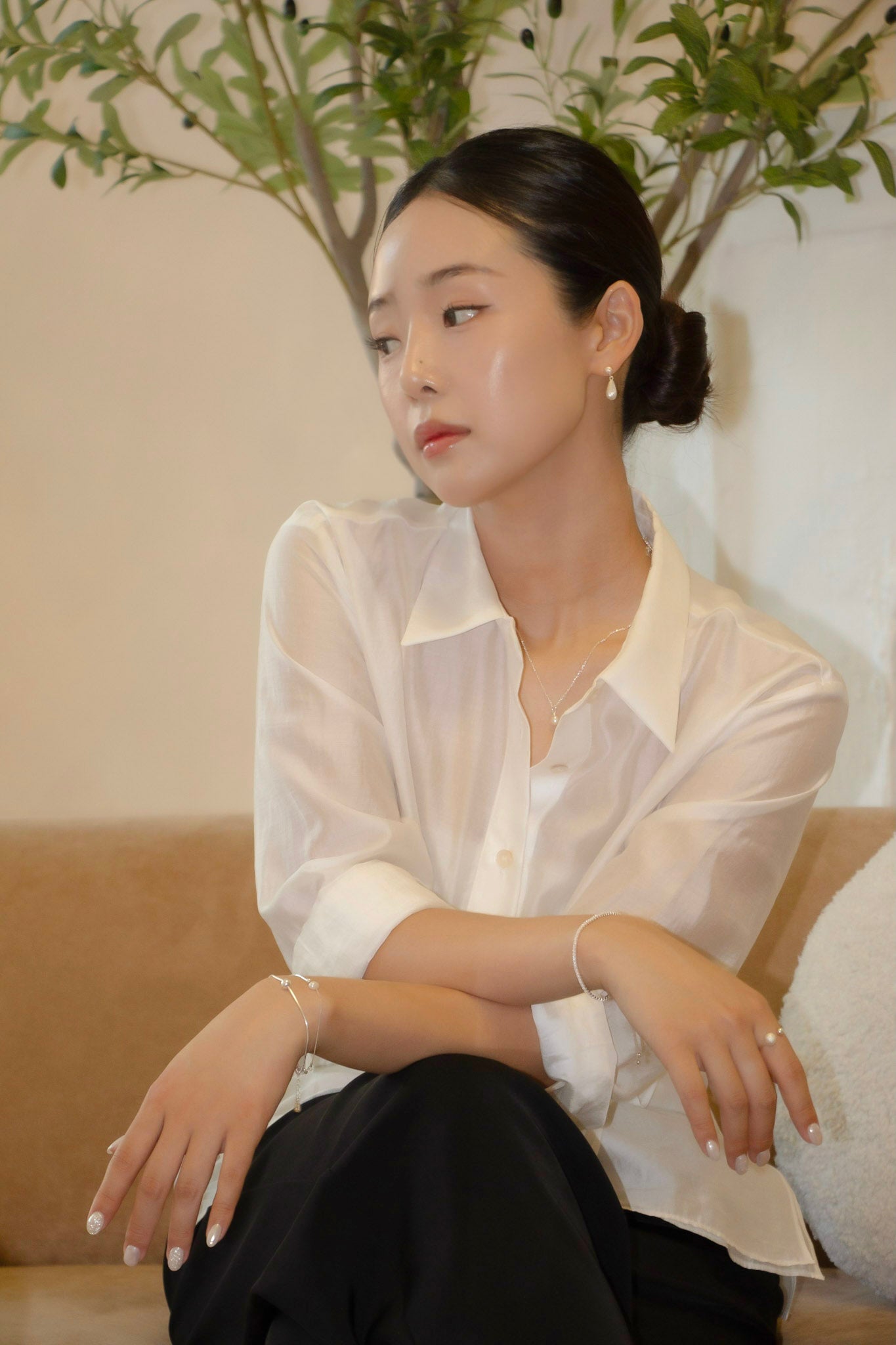 Bangul Drop Earring (Matte)