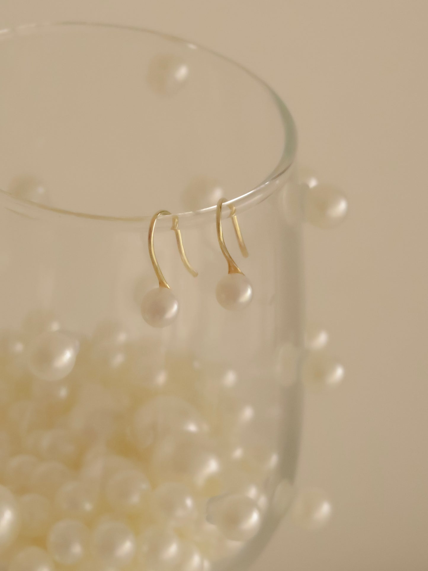Goyo Pearl Earring
