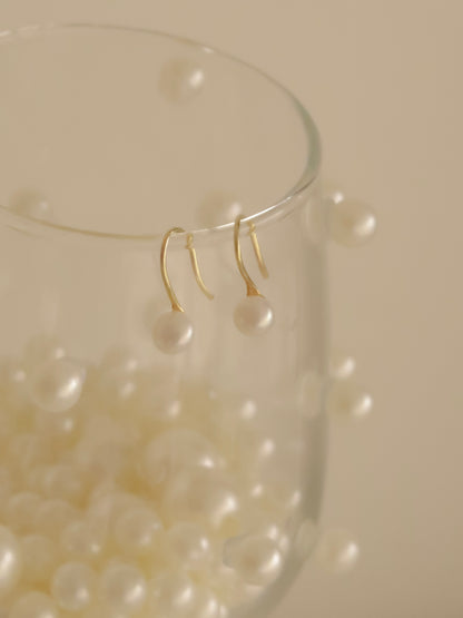 Goyo Pearl Earring