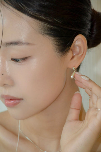 Bangul Drop Earring (Glossy)