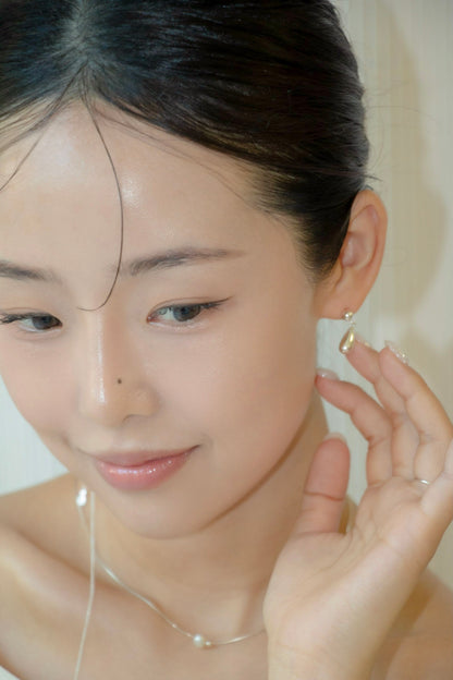 Bangul Drop Earring (Glossy)